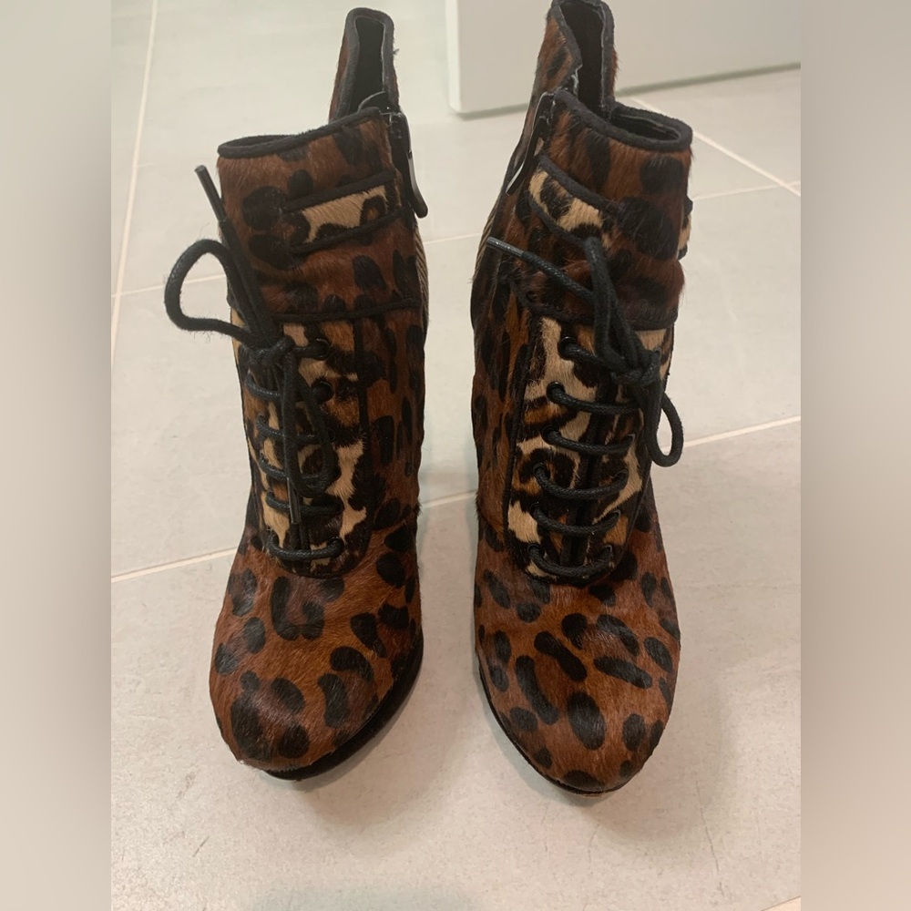 Sam Edelman pony hair bootie size 6.5